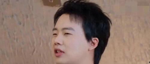 娱乐八卦吃瓜主播叫什么,揭秘“娱乐八卦吃瓜主播”背后的神秘面纱